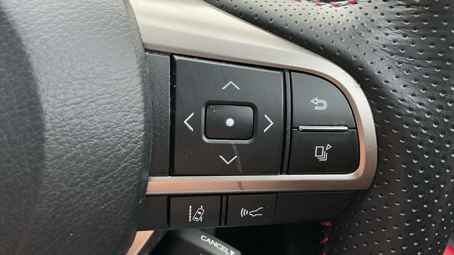 Used Lexus RX 2022 for sale - 76550065: Photo 35