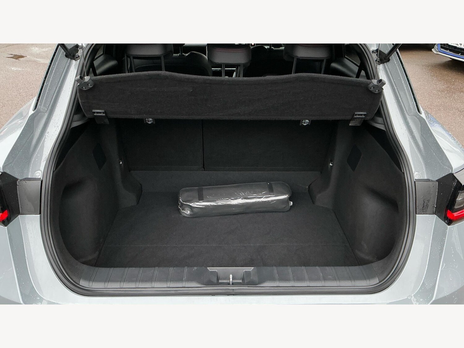 Used Lexus LBX 2025 for sale - 77215330: Photo 17