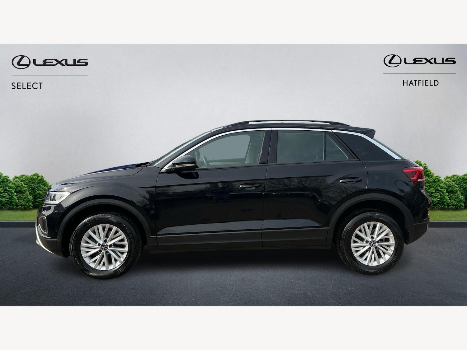 Used Volkswagen T-Roc 2023 for sale - 77970390: Photo 3