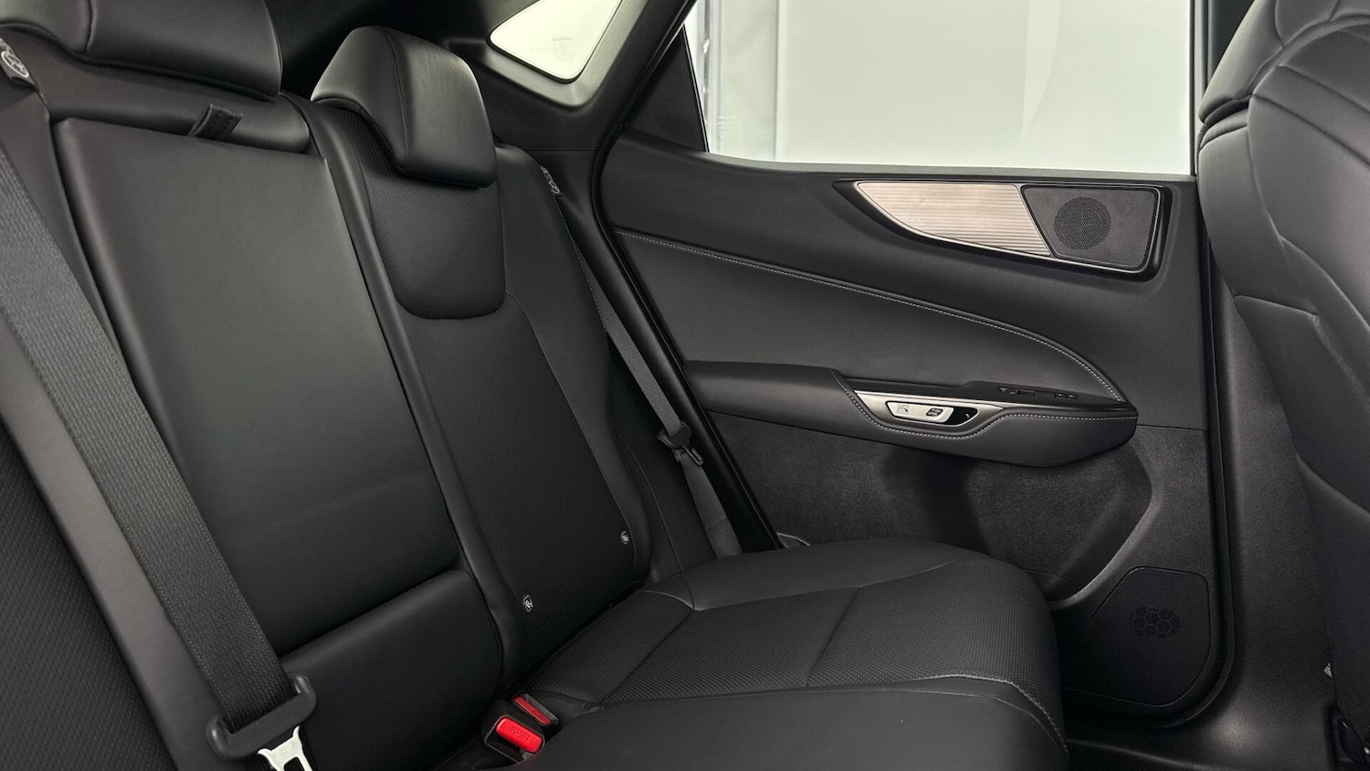 Used Lexus NX 2024 for sale - 77351824: Photo 9