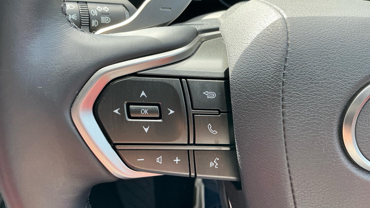 Used Lexus NX 2023 for sale - 76239673: Photo 33