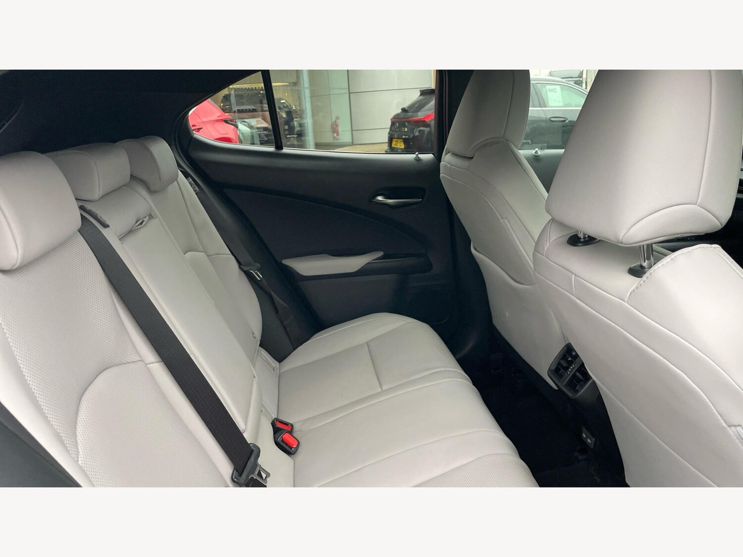 Used Lexus UX 2024 for sale - 77305631: Photo 11