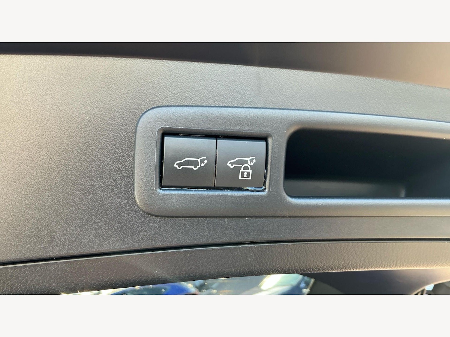 Used Lexus UX 2022 for sale - 77982250: Photo 30