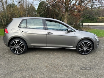 Used Volkswagen Golf 2015 for sale - 76927195: Photo