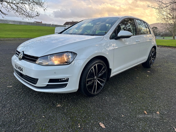 Used Volkswagen Golf 2014 for sale - 76729139: Photo 5