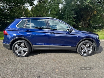 Used Volkswagen Tiguan 2017 for sale - 76073563: Photo 2