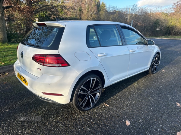 Used Volkswagen Golf 2017 for sale - 76927393: Photo 3