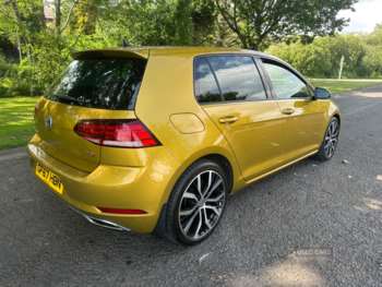 Used Volkswagen Golf 2017 for sale - 74136559: Photo