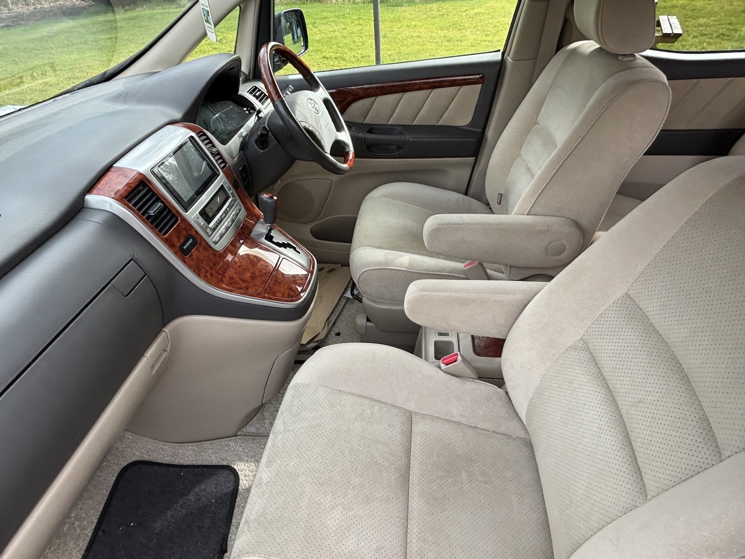 Used Toyota Alphard 2023 for sale - 78062208: Photo 13