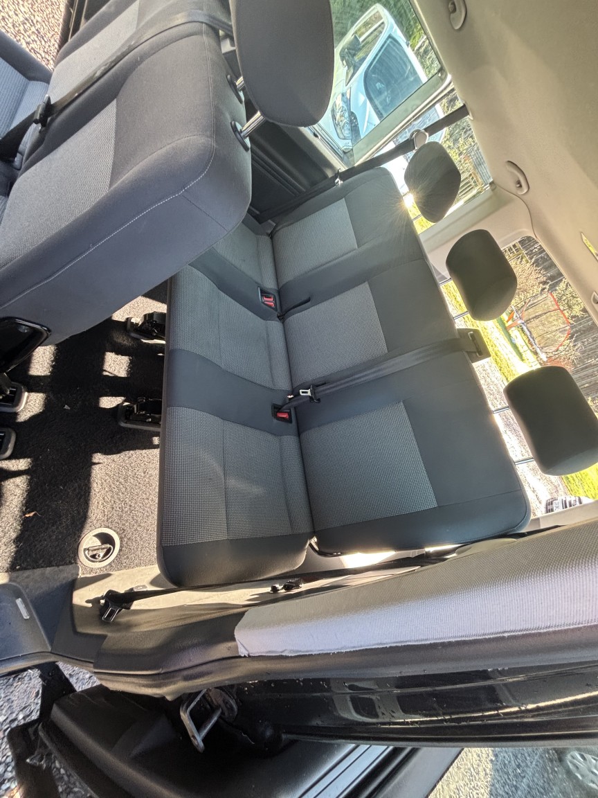 Used Volkswagen Transporter Shuttle 2011 for sale - 77603407: Photo 8