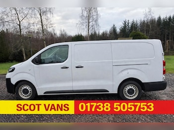 Used Vauxhall Vivaro 2022 for sale - 77701086: Photo