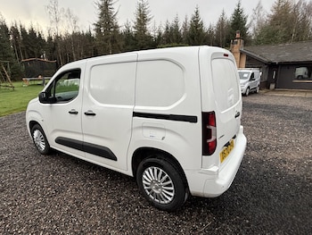 Used Vauxhall Combo 2020 for sale - 77028025: Photo
