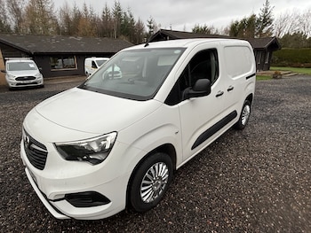 Used Vauxhall Combo 2020 for sale - 77028025: Photo