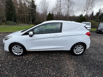 Used Ford Fiesta 2019 for sale - 77906573: Photo