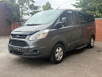 Used Ford Tourneo Custom 2016 for sale - 79205865: Photo
