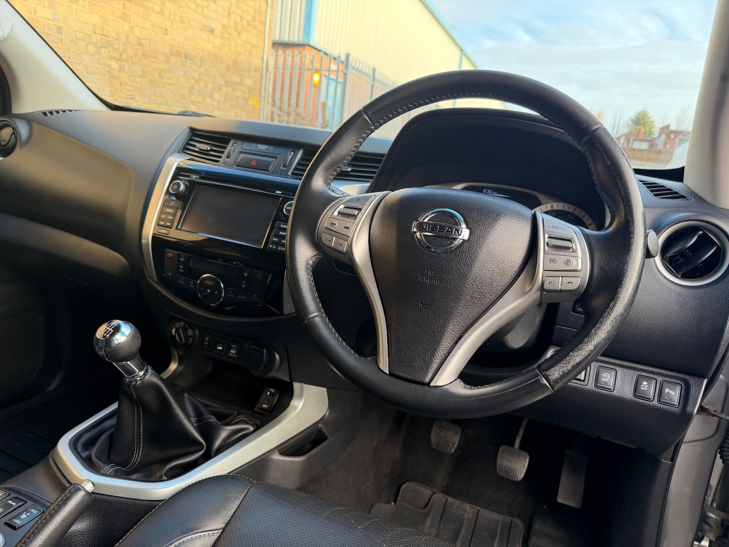 Used Nissan Navara 2016 for sale - 77638715: Photo 8