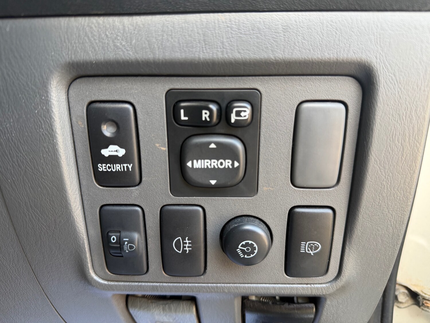 Used Toyota Hilux 2013 for sale - 78081484: Photo 16