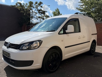Used Volkswagen Caddy 2015 for sale - 79392075: Photo