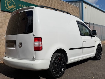 Used Volkswagen Caddy 2015 for sale - 79392075: Photo