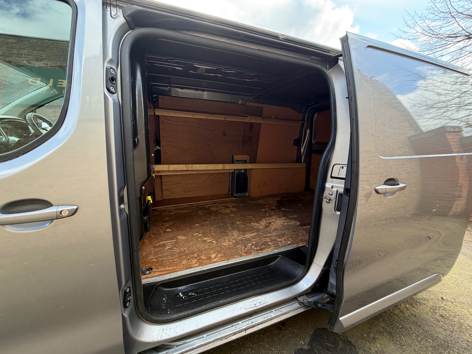 Used Vauxhall Vivaro 2020 for sale - 78053172: Photo 8