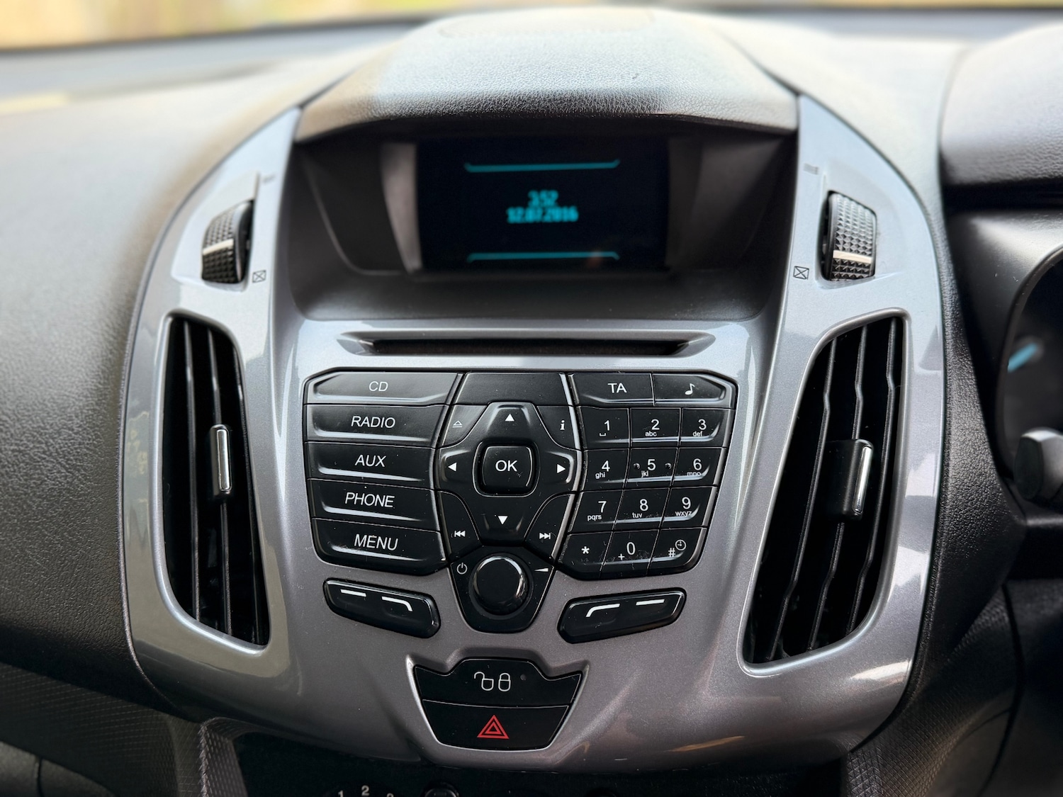 Used Ford Transit Connect 2016 for sale - 77950554: Photo 16