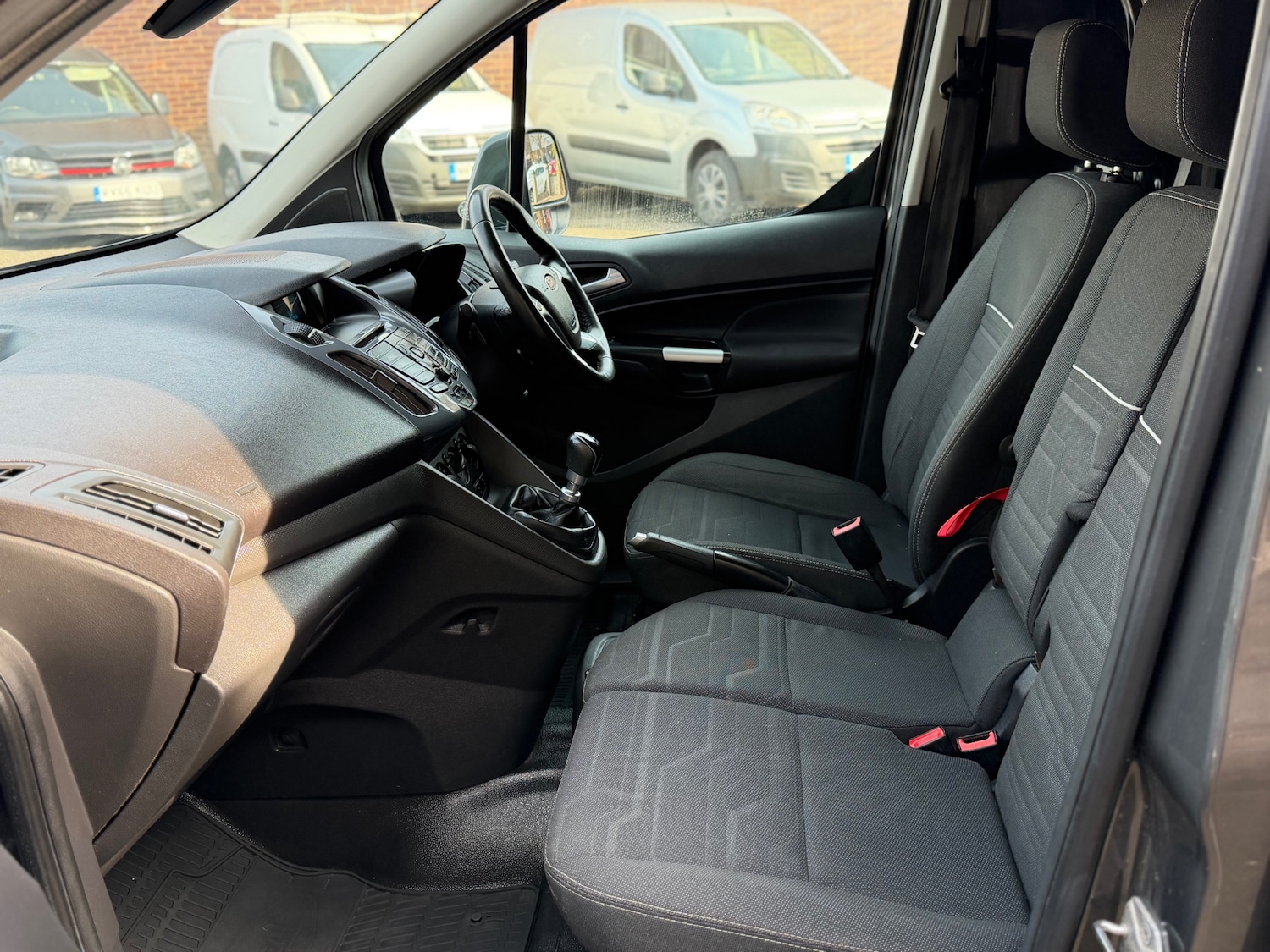 Used Ford Transit Connect 2016 for sale - 77950554: Photo 17