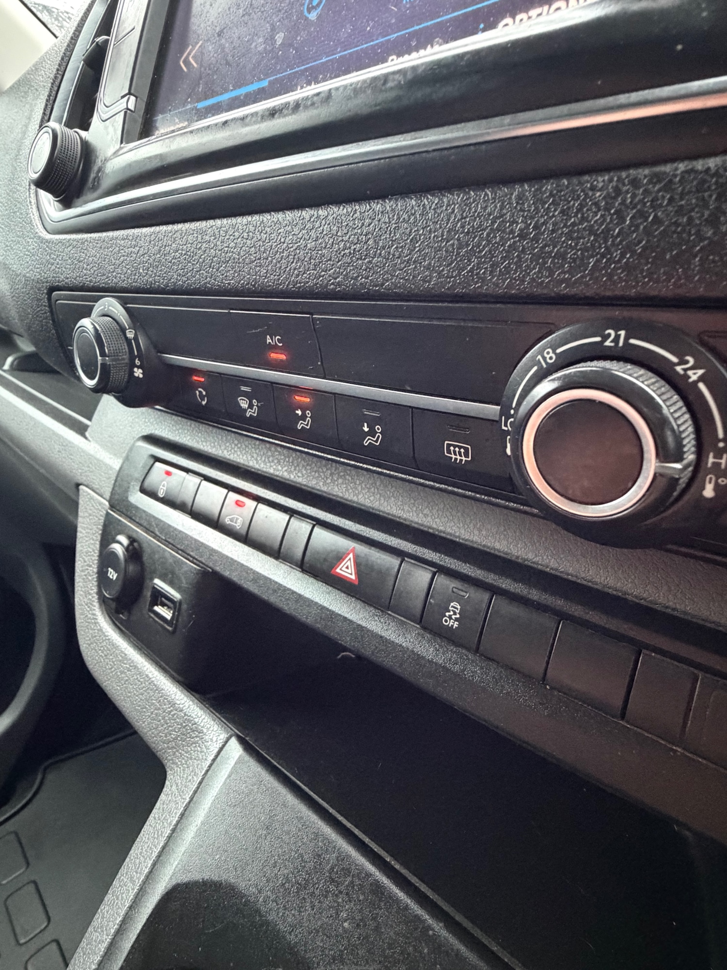 Used Peugeot Expert 2017 for sale - 77607001: Photo 12