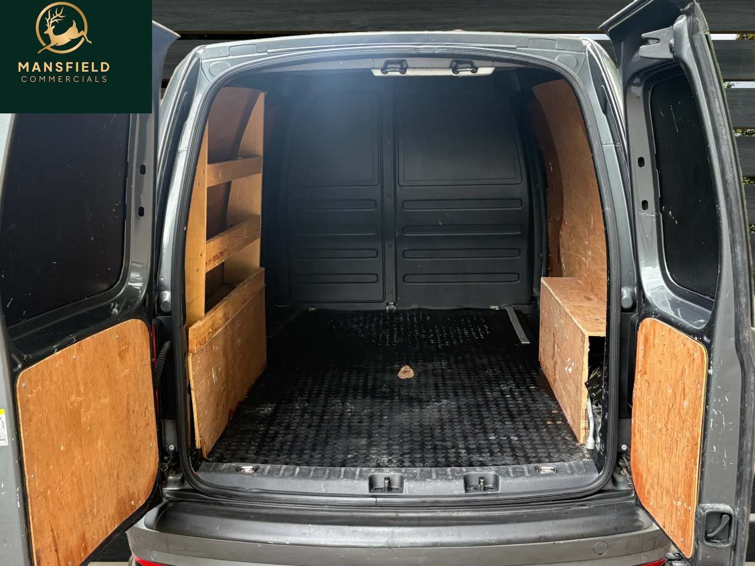 Used Volkswagen Caddy Maxi 2016 for sale - 77681595: Photo 9