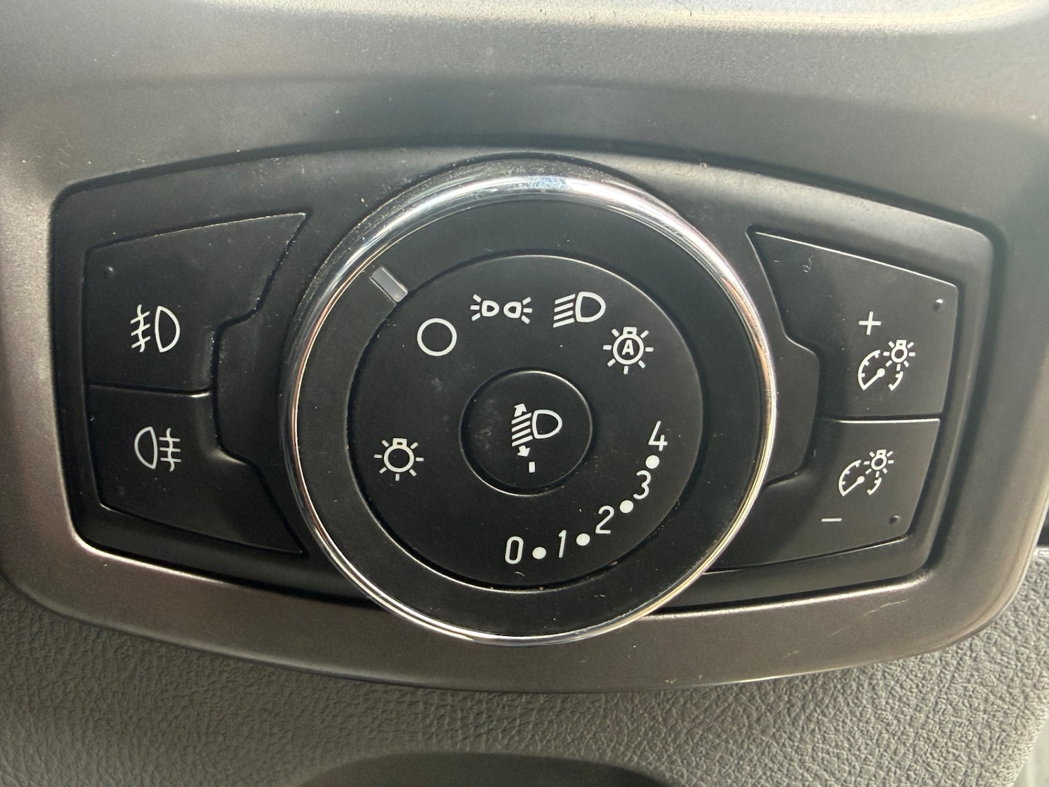 Used Ford Transit Custom 2013 for sale - 77653409: Photo 8