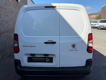 Used Peugeot Partner 2021 for sale - 79088661: Photo