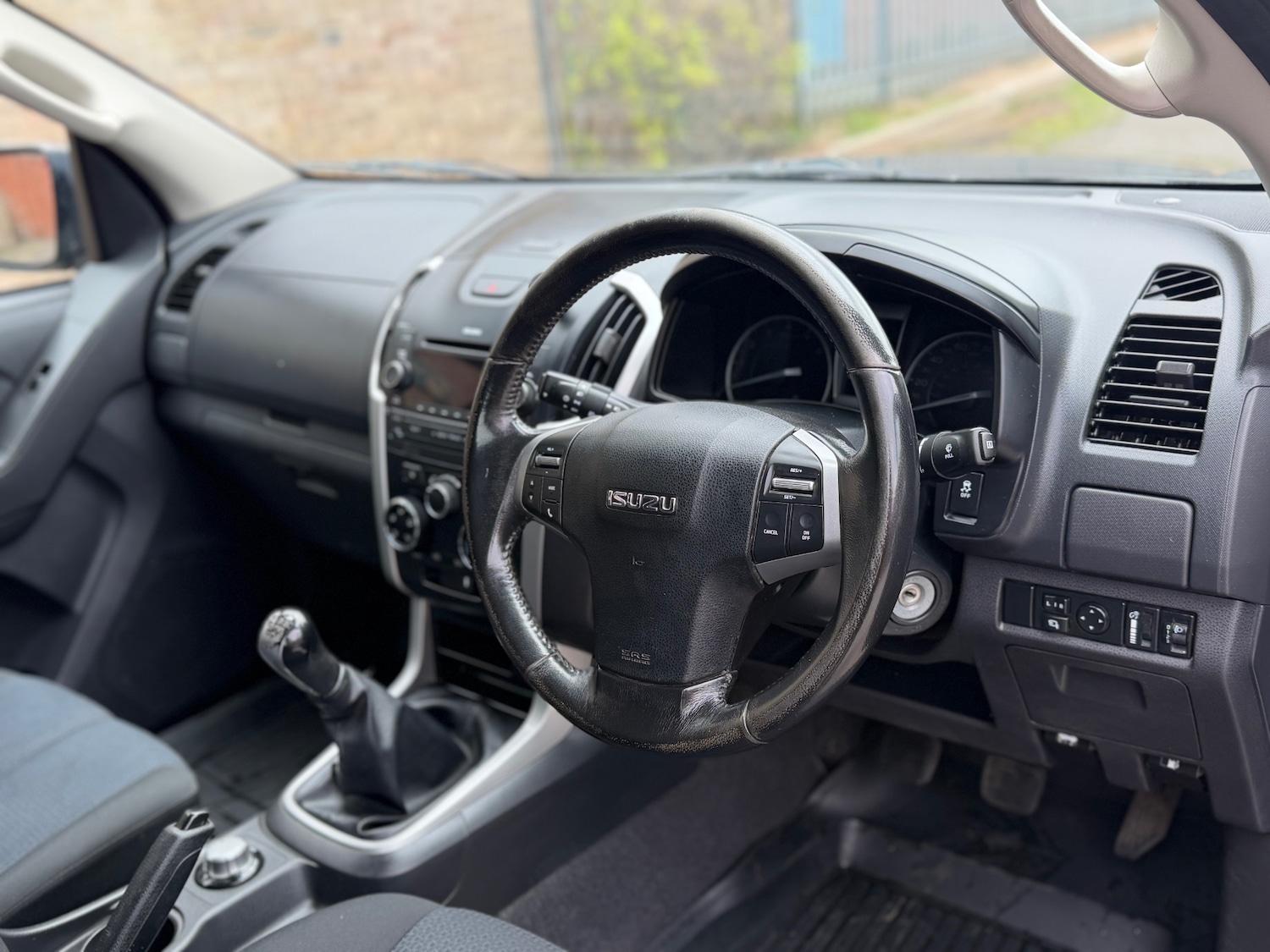 Used Isuzu D-Max 2013 for sale - 78122930: Photo 15