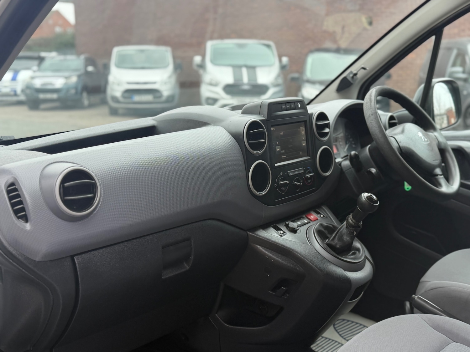 Used Peugeot Partner 2016 for sale - 77807397: Photo 10