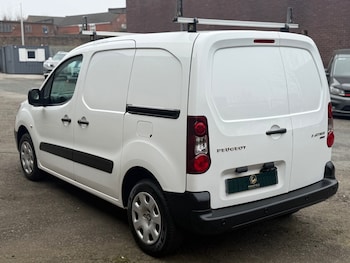 Used Peugeot Partner 2016 for sale - 77807397: Photo