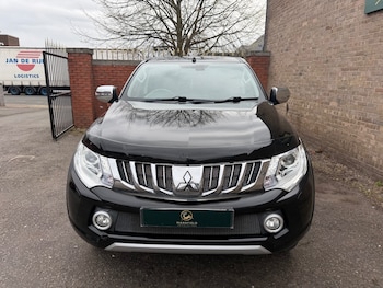 Used Mitsubishi L200 2015 for sale - 78242228: Photo