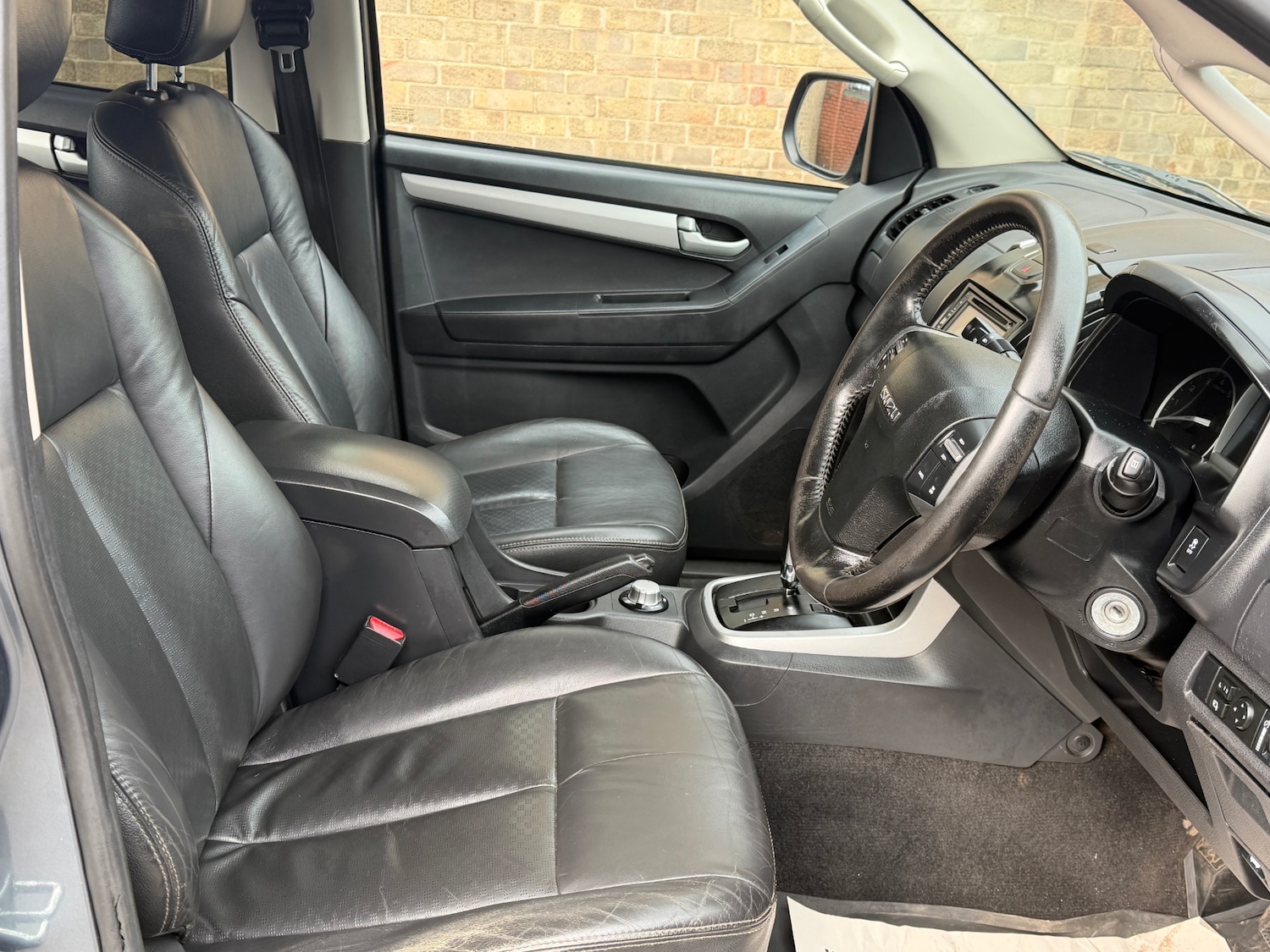 Used Isuzu D-Max 2015 for sale - 77715339: Photo 9