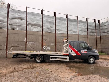 Used Iveco Daily 2019 for sale - 76632239: Photo