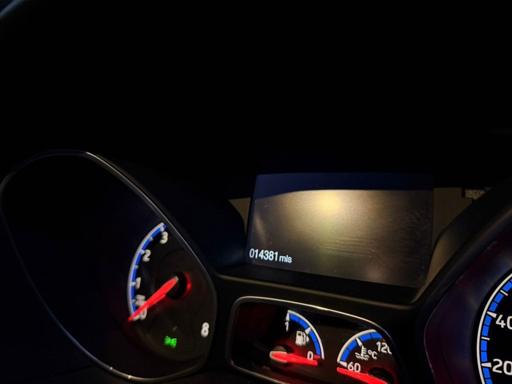 Used Ford Focus 2017 for sale - 76941652: Photo 12