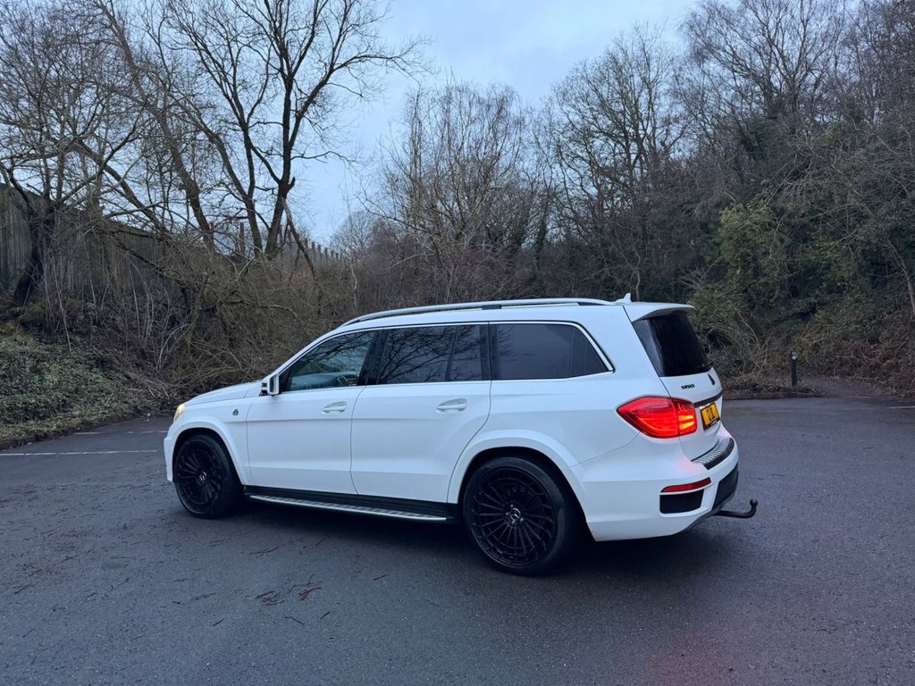 Used Mercedes-Benz GL Class 2014 for sale - 77668988: Photo 5