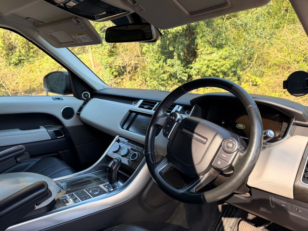 Used Land Rover Range Rover Sport 2016 for sale - 77771023: Photo 9