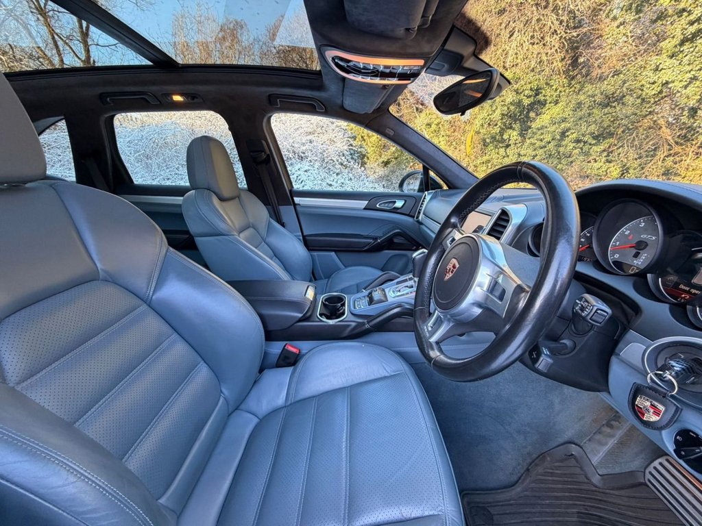 Used Porsche Cayenne 2012 for sale - 77054209: Photo 17