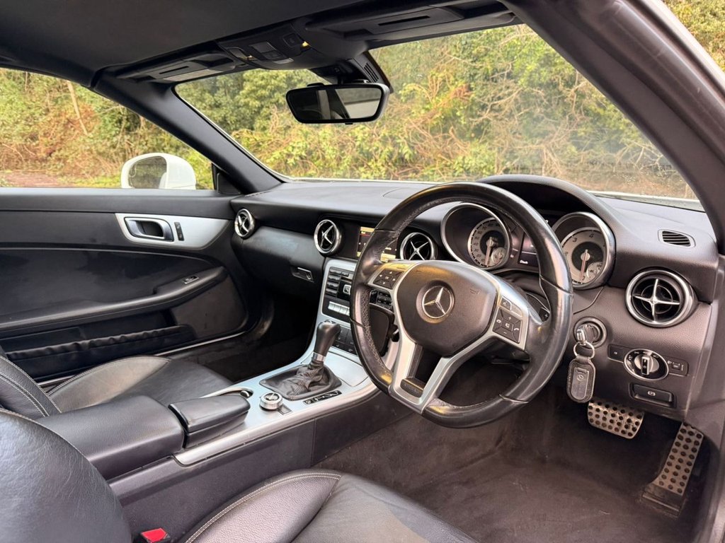 Used Mercedes-Benz SLK 2013 for sale - 77227555: Photo 2