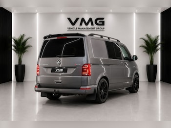 Used Volkswagen Transporter 2019 for sale - 79160076: Photo