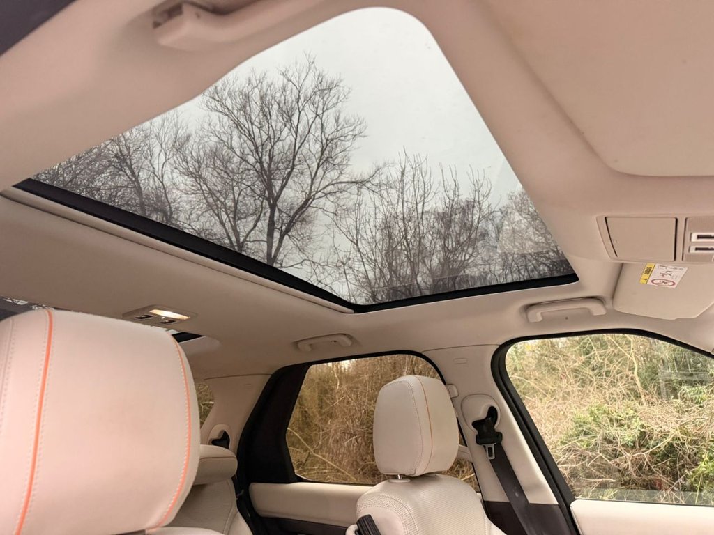 Used Land Rover Discovery 2017 for sale - 77655355: Photo 11