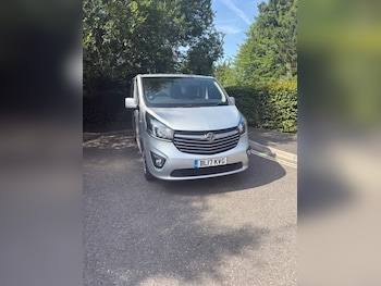 Used Vauxhall Vivaro 2017 for sale - 75650244: Photo