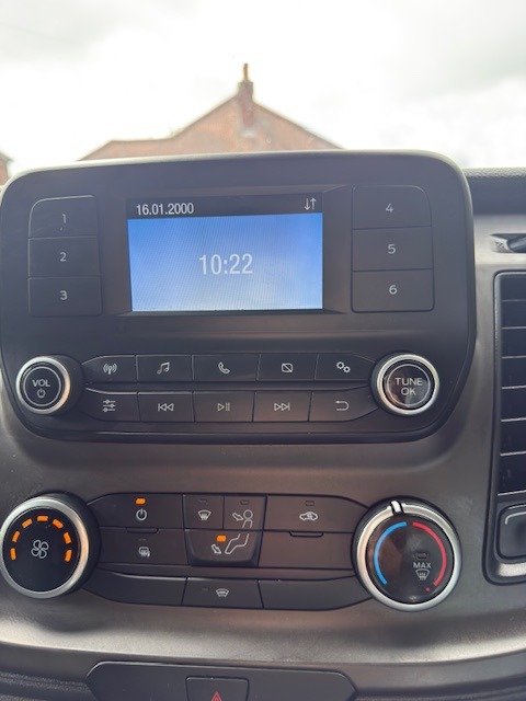 Used Ford Transit Custom 2019 for sale - 76488531: Photo 10