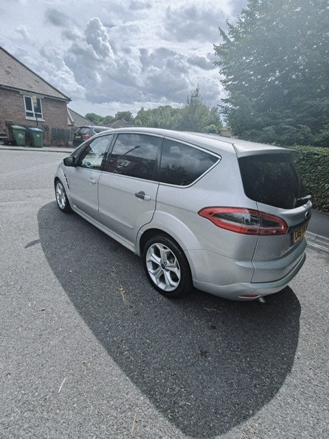 Used Ford S-Max 2011 for sale - 76218776: Photo 6