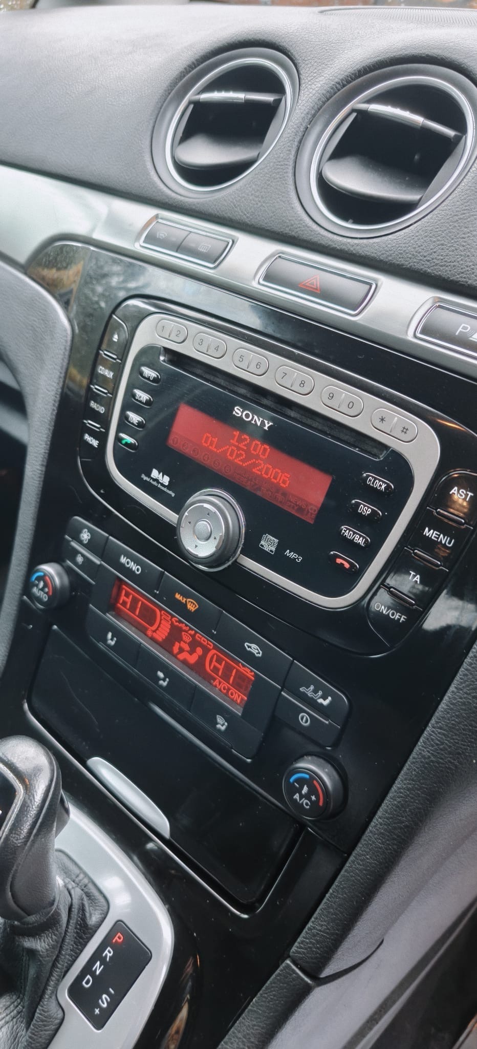 Used Ford Galaxy 2012 for sale - 77363717: Photo 12