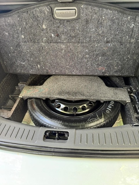 Used Ford Kuga 2011 for sale - 76290187: Photo 19