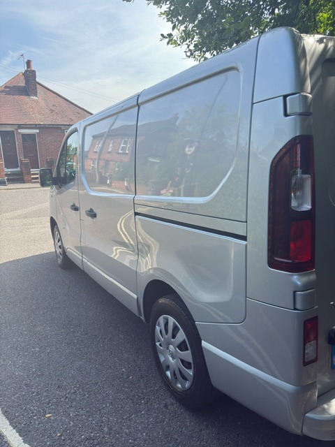 Used Vauxhall Vivaro 2017 for sale - 76807296: Photo 7