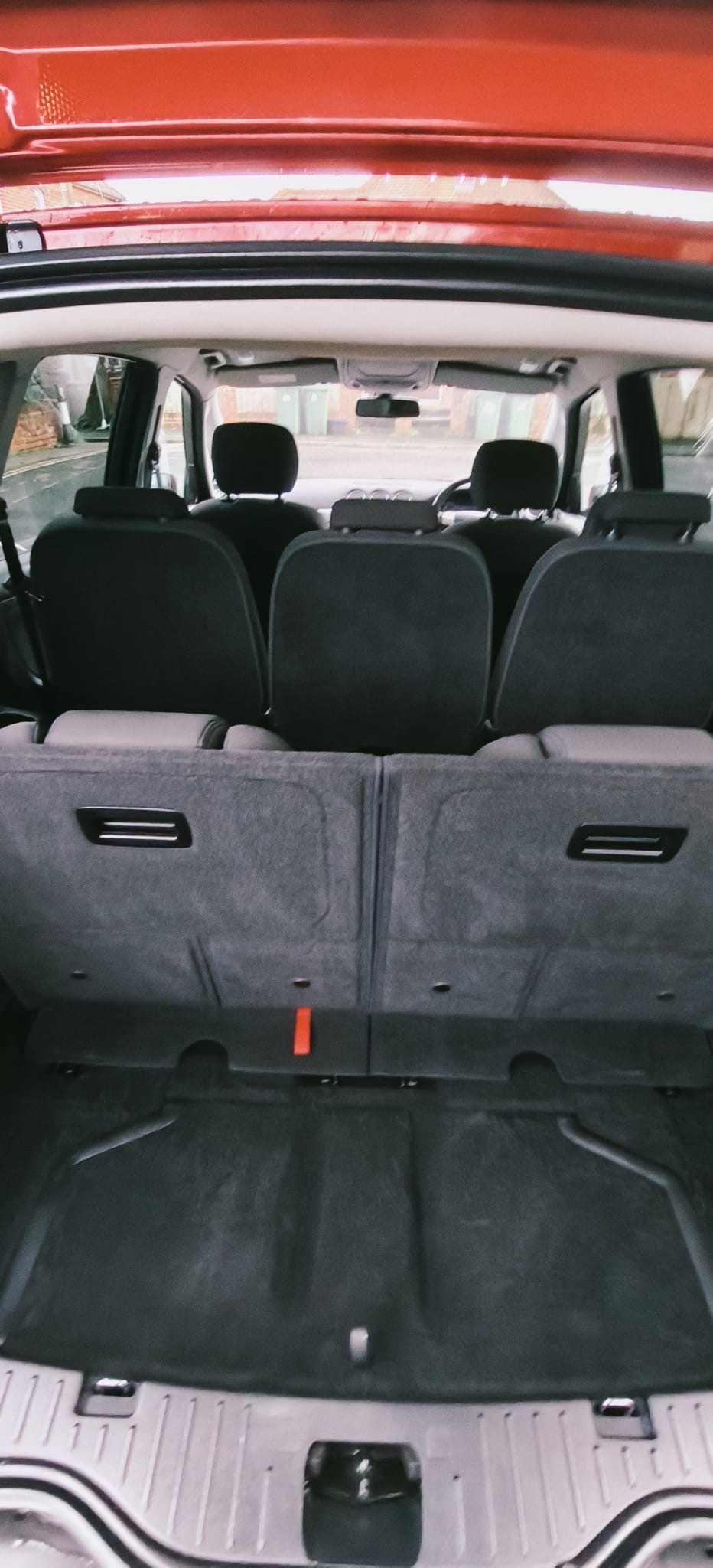 Used Ford S-Max 2014 for sale - 77691652: Photo 12